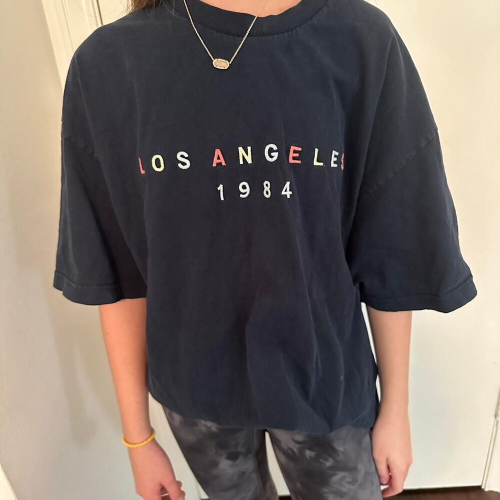 Brandy-melville Women's Navy T-shirt